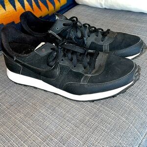 Nike Challenger OG Se black shoes mens 11.5